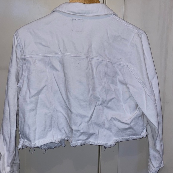 Brand- ‘USED’ -White Denim Jacket - Picture 4 of 4
